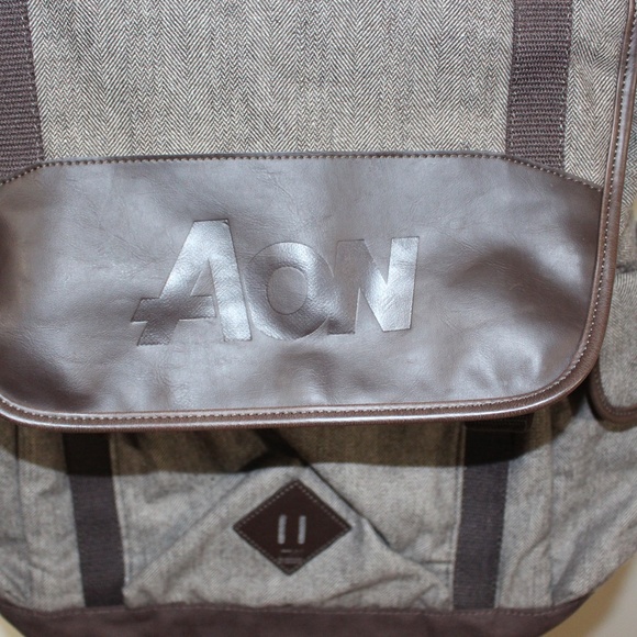 Cutter & Buck Pacific Backpack - Picture 5 of 13